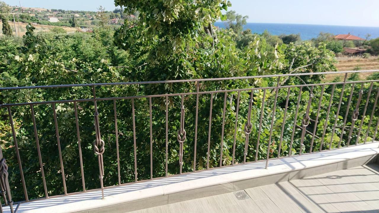 Stone House With Seaview Διαμέρισμα Νέα Ποτίδαια Εξωτερικό φωτογραφία